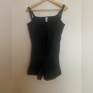 NWOT Leonisa Powerslim Shapewear